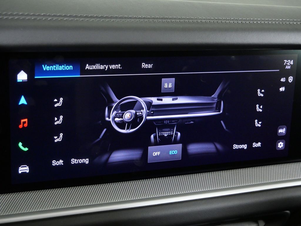 Thumbnail: 2024 Porsche Cayenne - 45