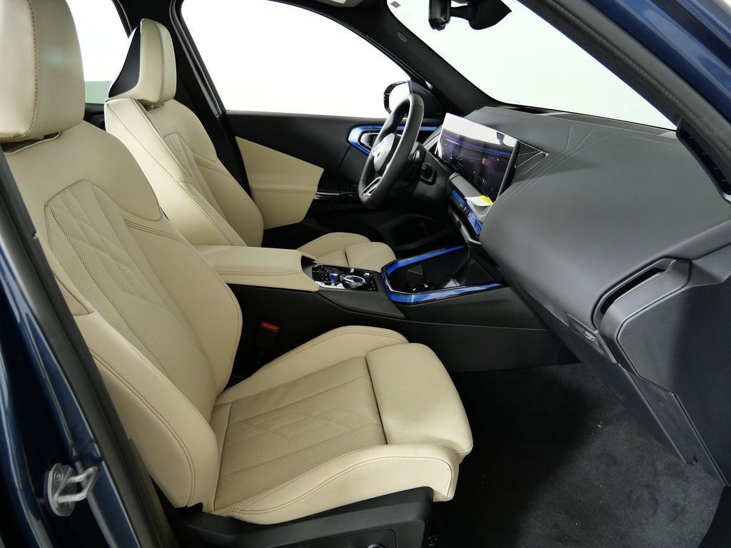 Thumbnail: 2026 BMW X3 - 23