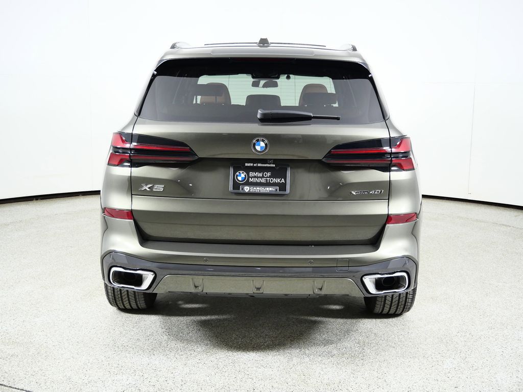 Thumbnail: 2025 BMW X5 - 12