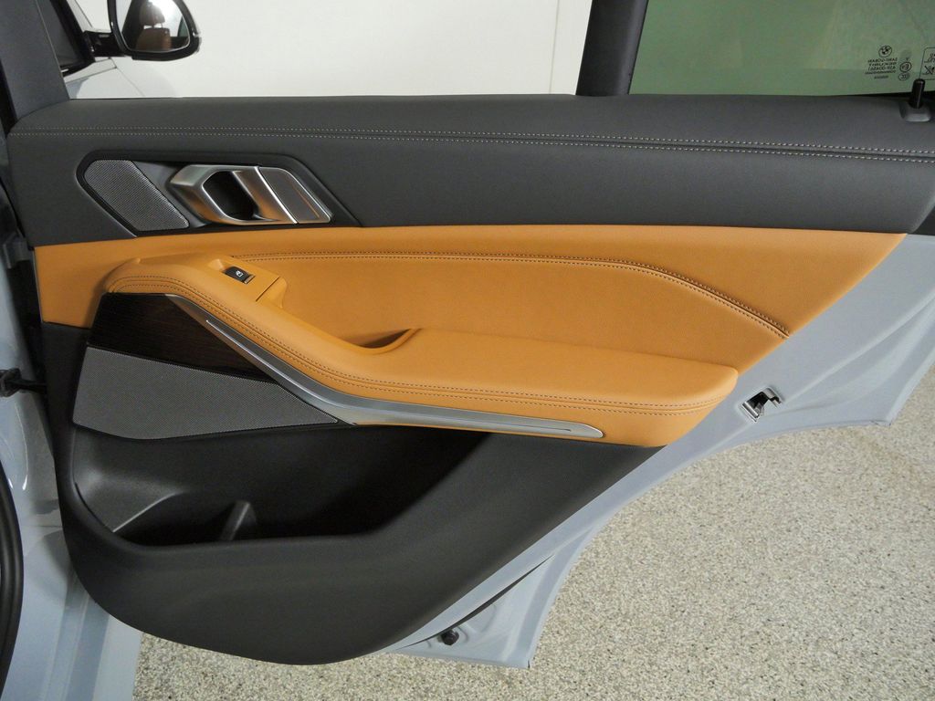 Thumbnail: 2026 BMW X5 - 25