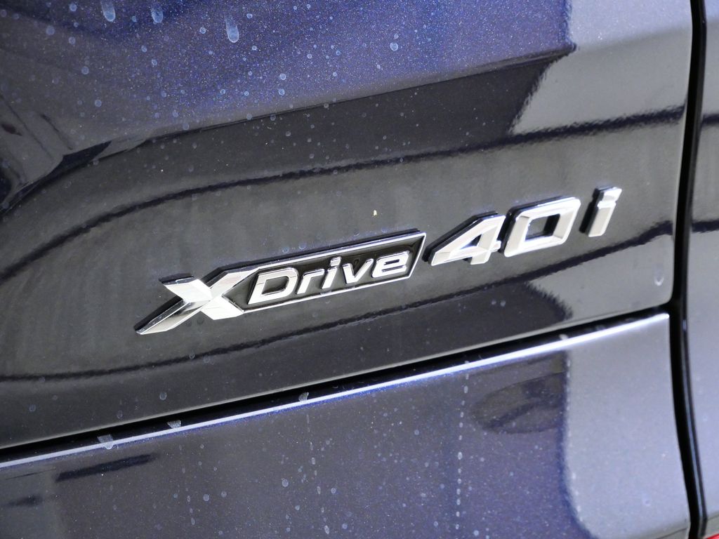 Thumbnail: 2026 BMW X5 - 12