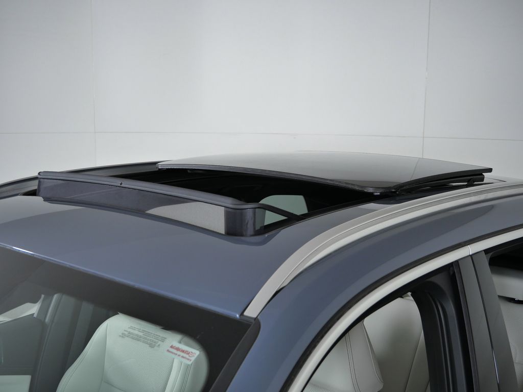 Thumbnail: 2026 BMW X1 - 18