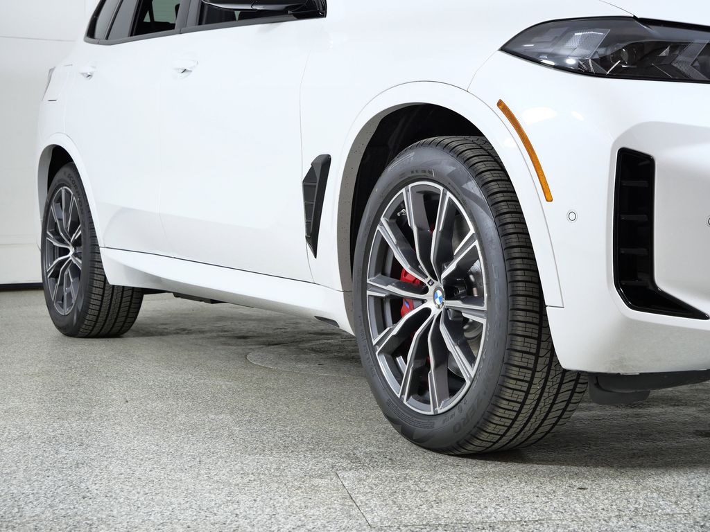 Thumbnail: 2026 BMW X5 - 6