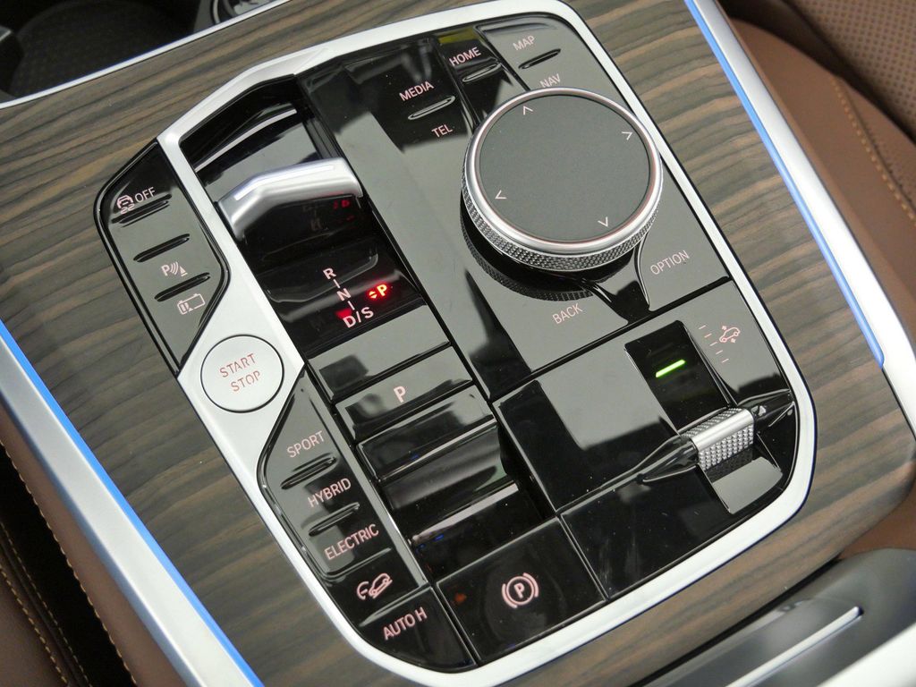 Thumbnail: 2026 BMW X5 - 48