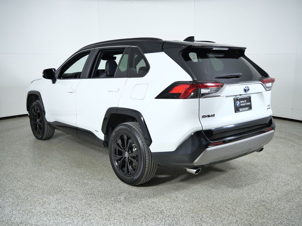 Thumbnail: 2024 Toyota RAV4 - 15