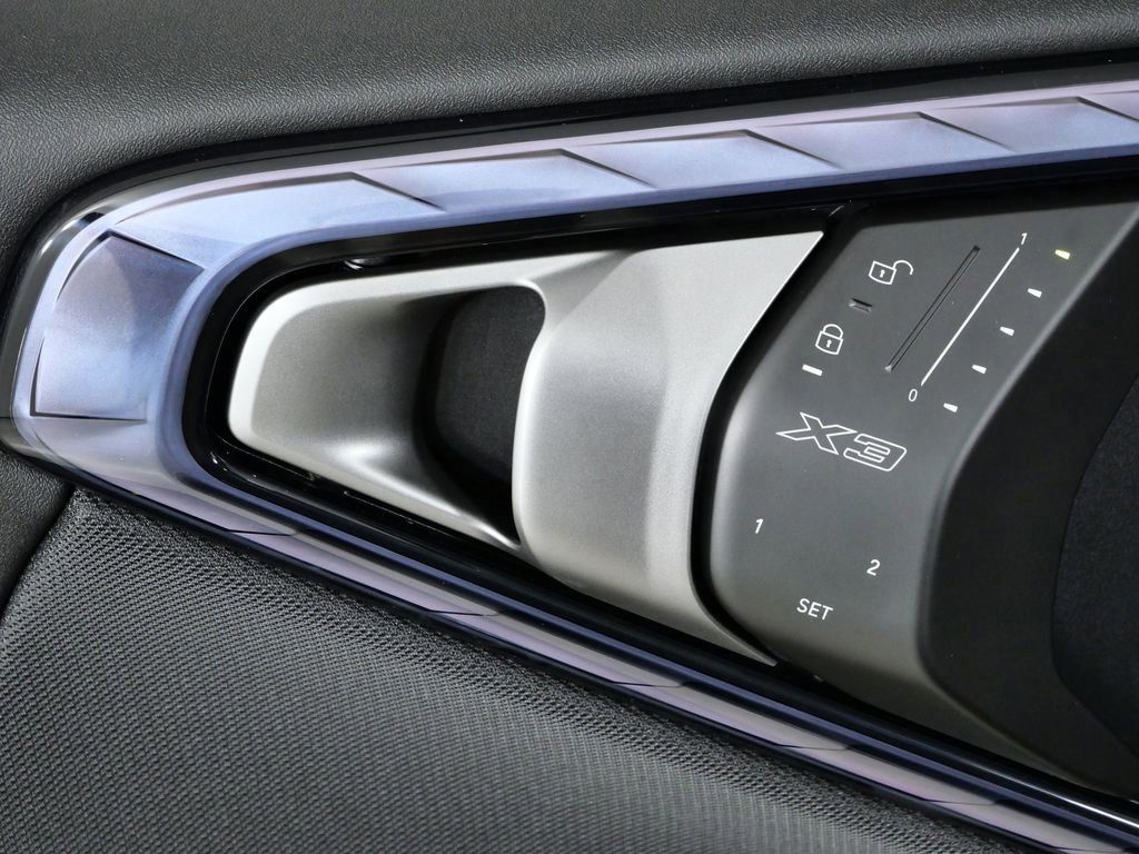 Thumbnail: 2026 BMW X3 - 37