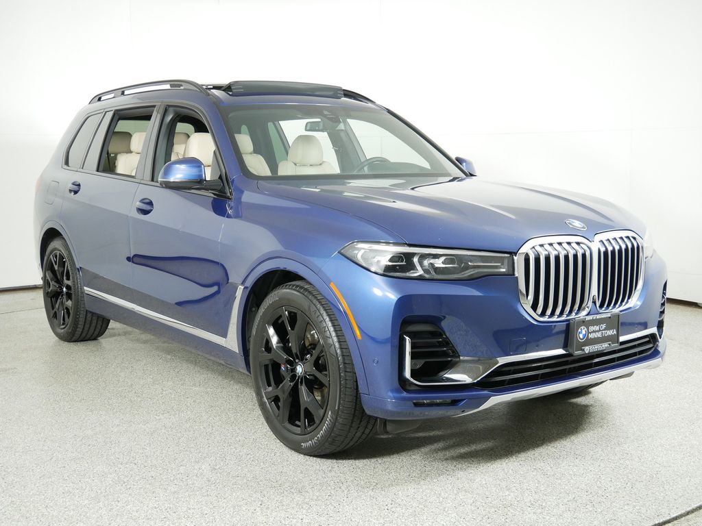 Thumbnail: 2021 BMW X7 - 3