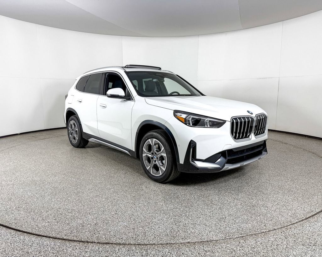 Thumbnail: 2025 BMW X1 - 6
