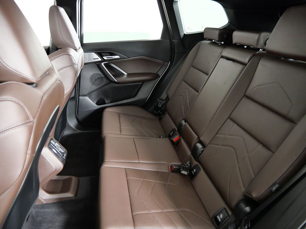 Thumbnail: 2025 BMW X1 - 35