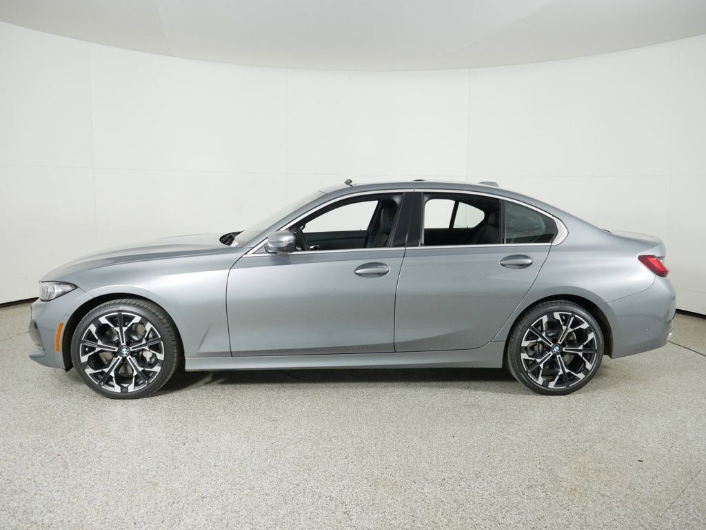 Thumbnail: 2025 BMW 3 Series - 16