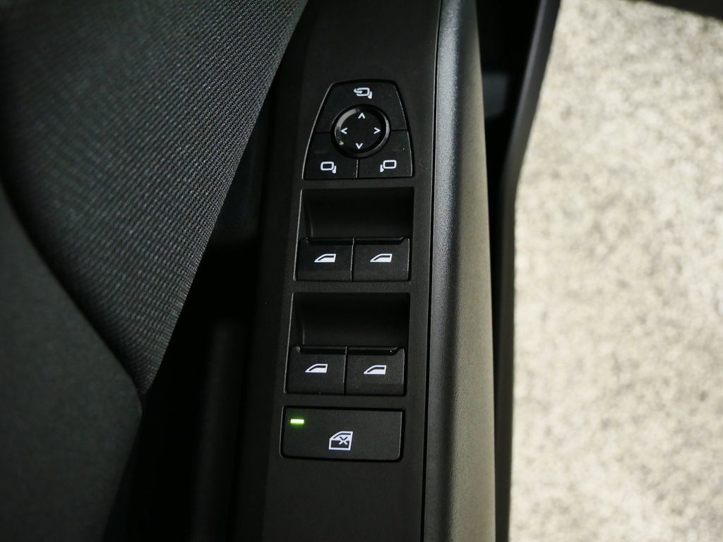 Thumbnail: 2025 BMW X3 - 37