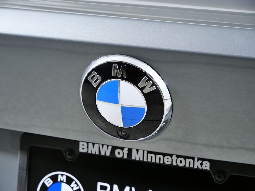 Thumbnail: 2025 BMW 4 Series - 14