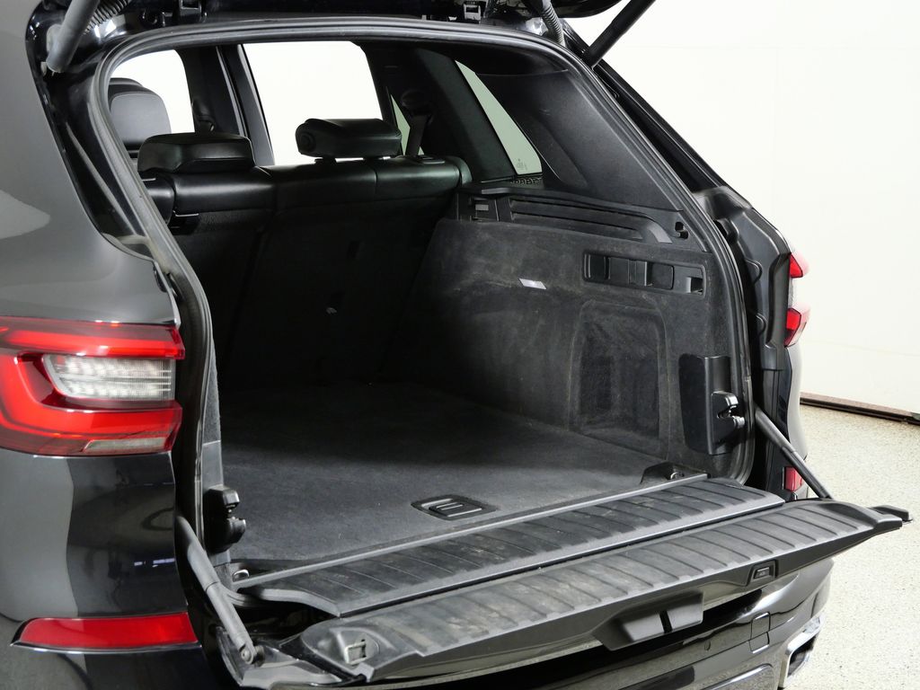 Thumbnail: 2019 BMW X5 - 29