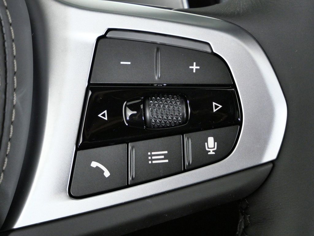 Thumbnail: 2026 BMW X5 - 42