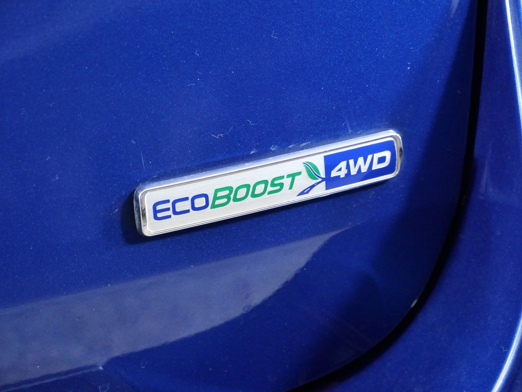 Thumbnail: 2020 Ford Explorer - 14