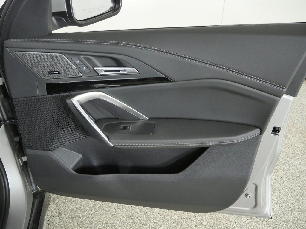 Thumbnail: 2026 BMW X1 - 19