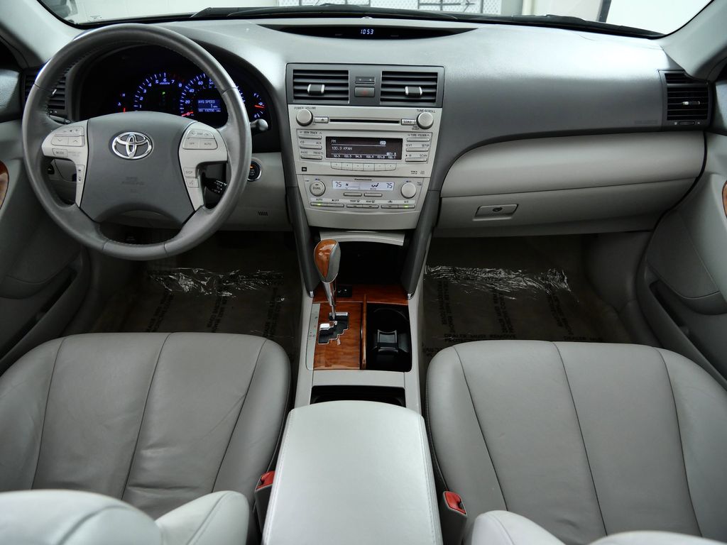 Thumbnail: 2011 Toyota Camry - 6