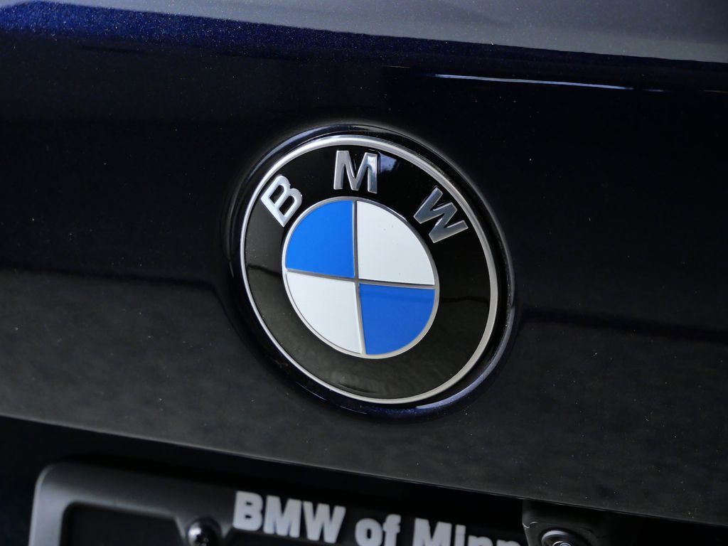 Thumbnail: 2026 BMW X5 - 13