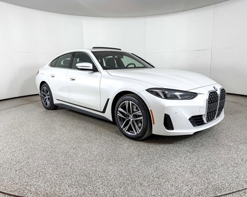 Thumbnail: 2025 BMW 4 Series - 6