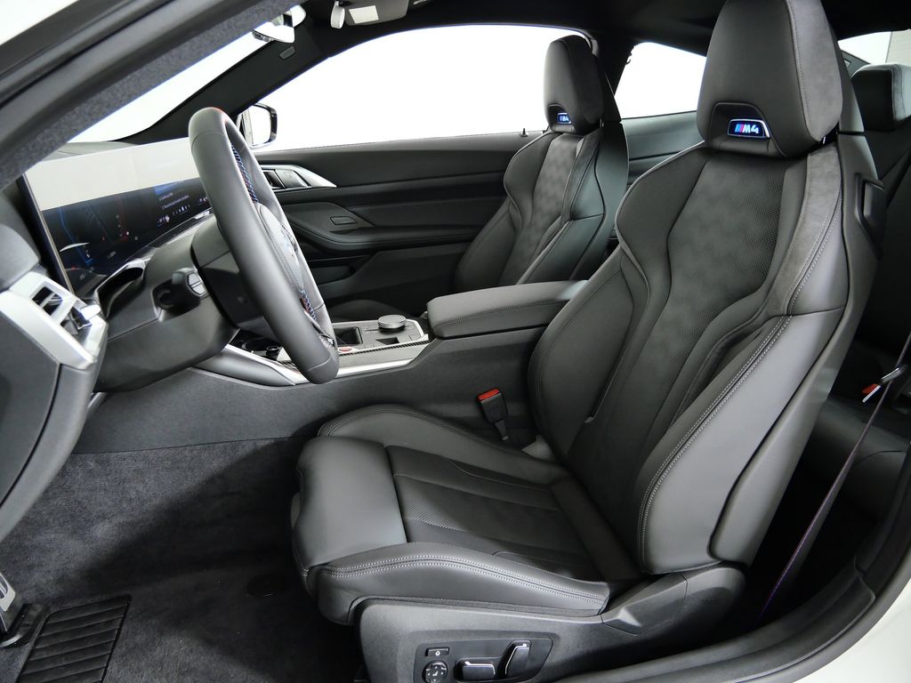 Thumbnail: 2026 BMW M4 - 30