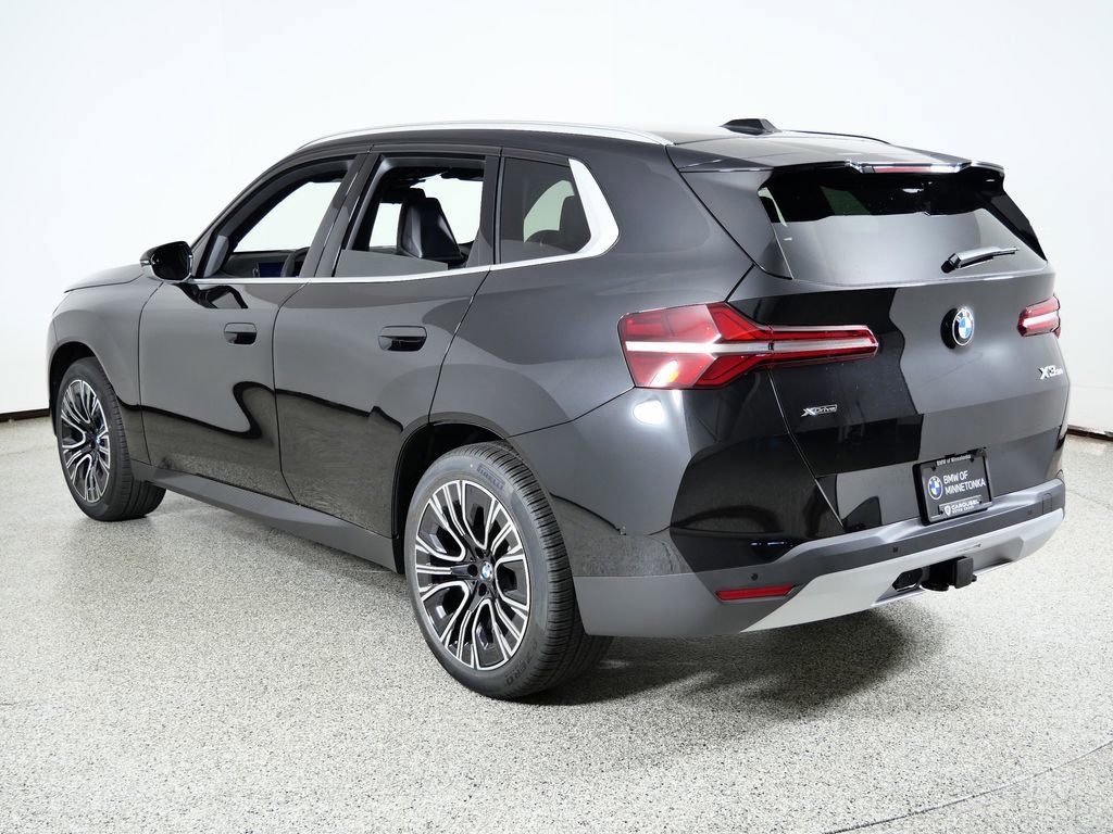 Thumbnail: 2026 BMW X3 - 16