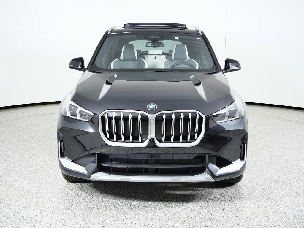 Thumbnail: 2026 BMW X1 - 4