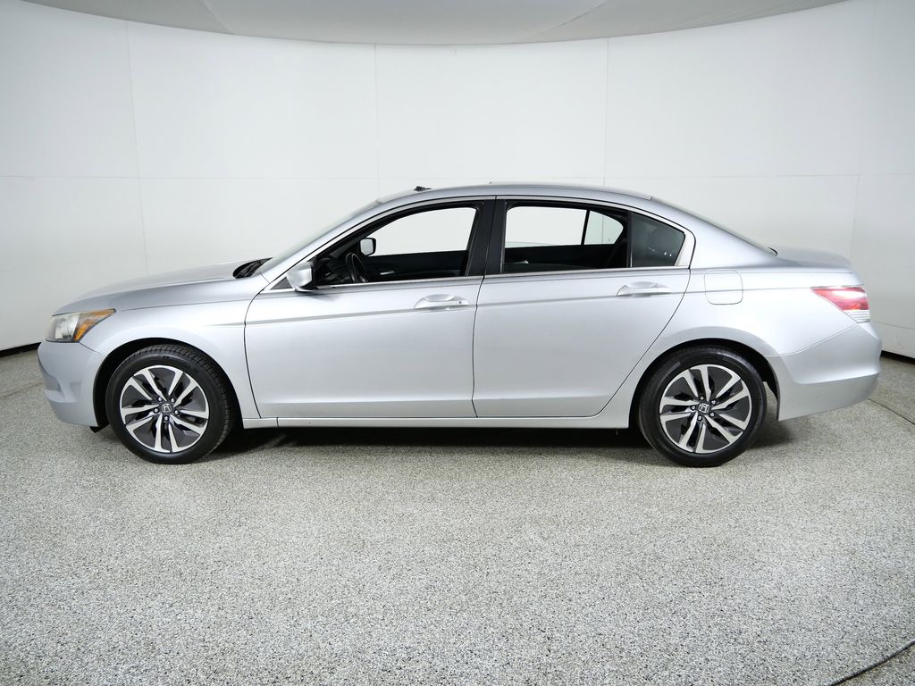 Thumbnail: 2010 Honda Accord - 15