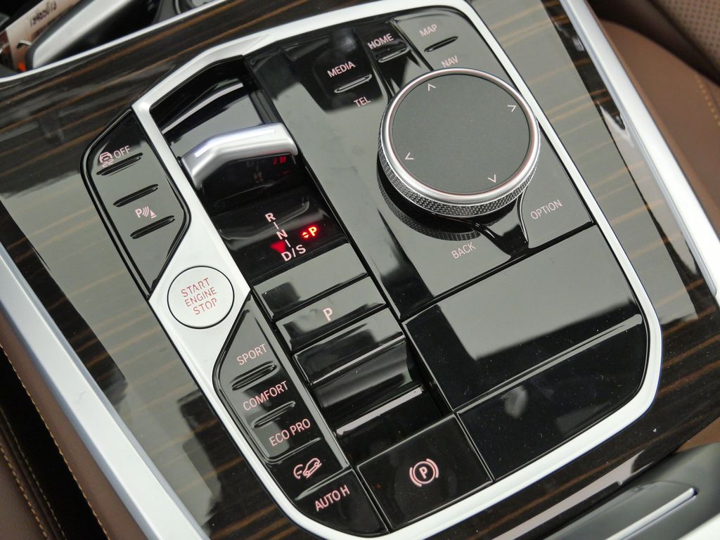 Thumbnail: 2026 BMW X5 - 48