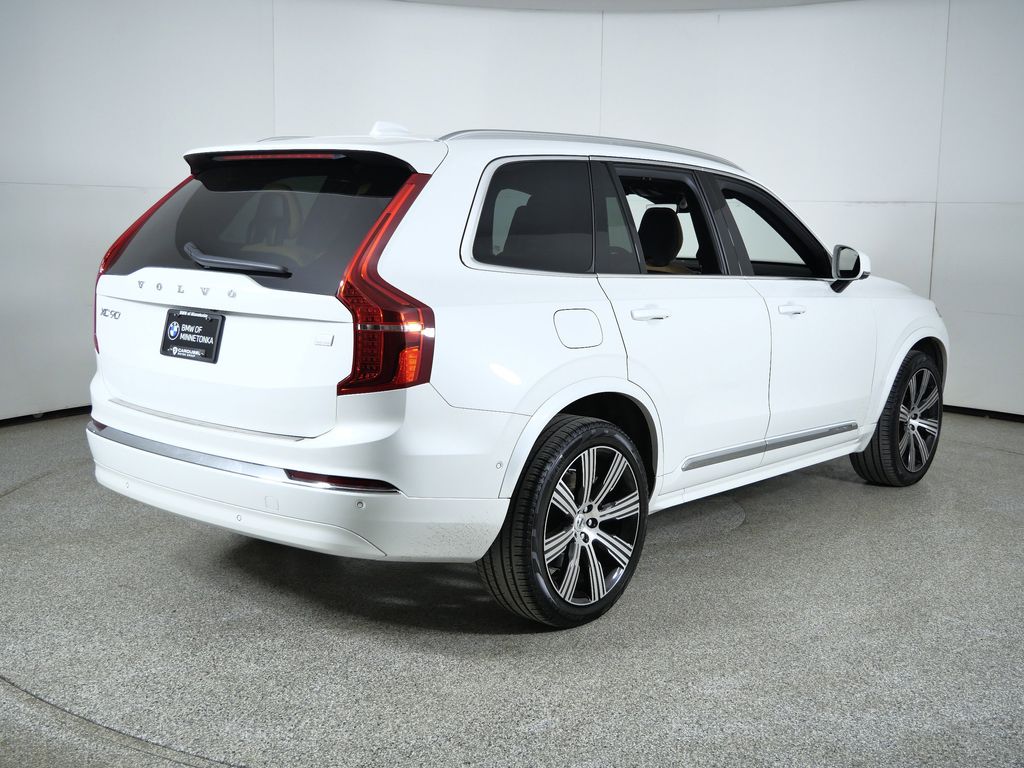 Thumbnail: 2024 Volvo XC90 - 10
