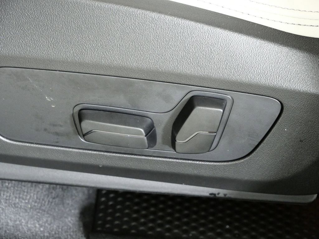 Thumbnail: 2026 BMW X1 - 39