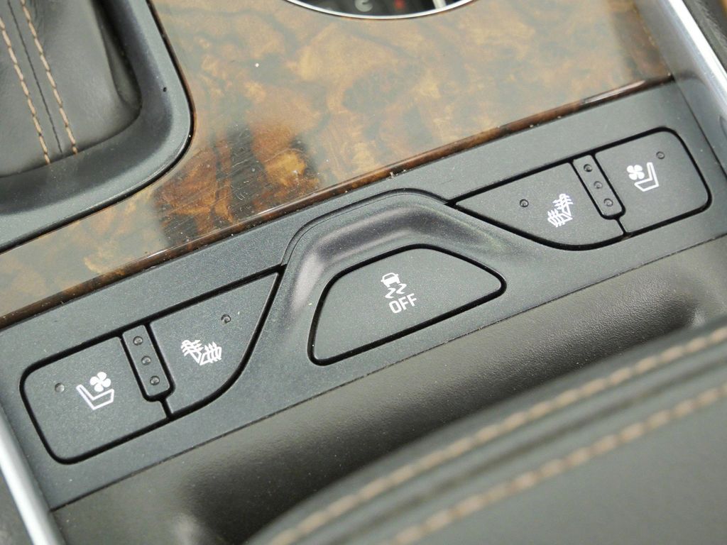 Thumbnail: 2014 Chevrolet Impala - 45