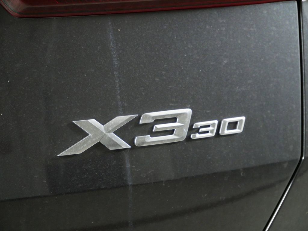 Thumbnail: 2025 BMW X3 - 13