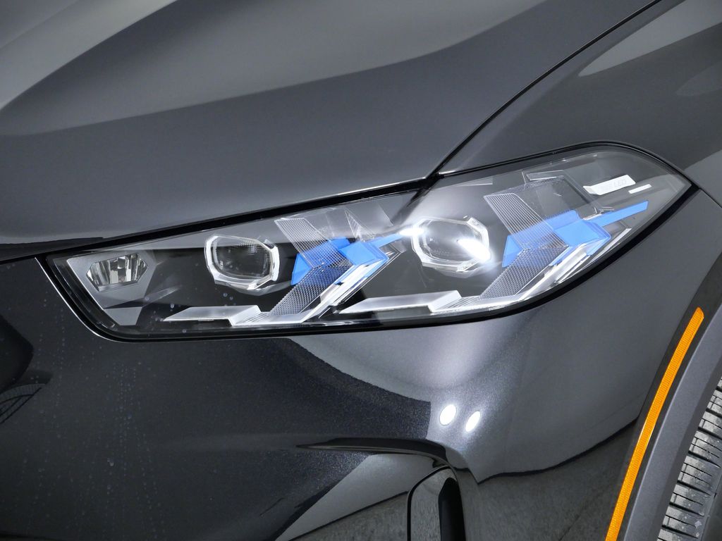 Thumbnail: 2026 BMW X5 - 3