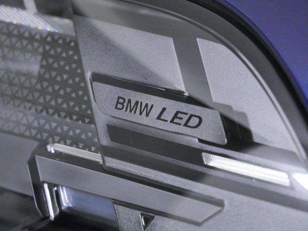 Thumbnail: 2026 BMW X5 - 4