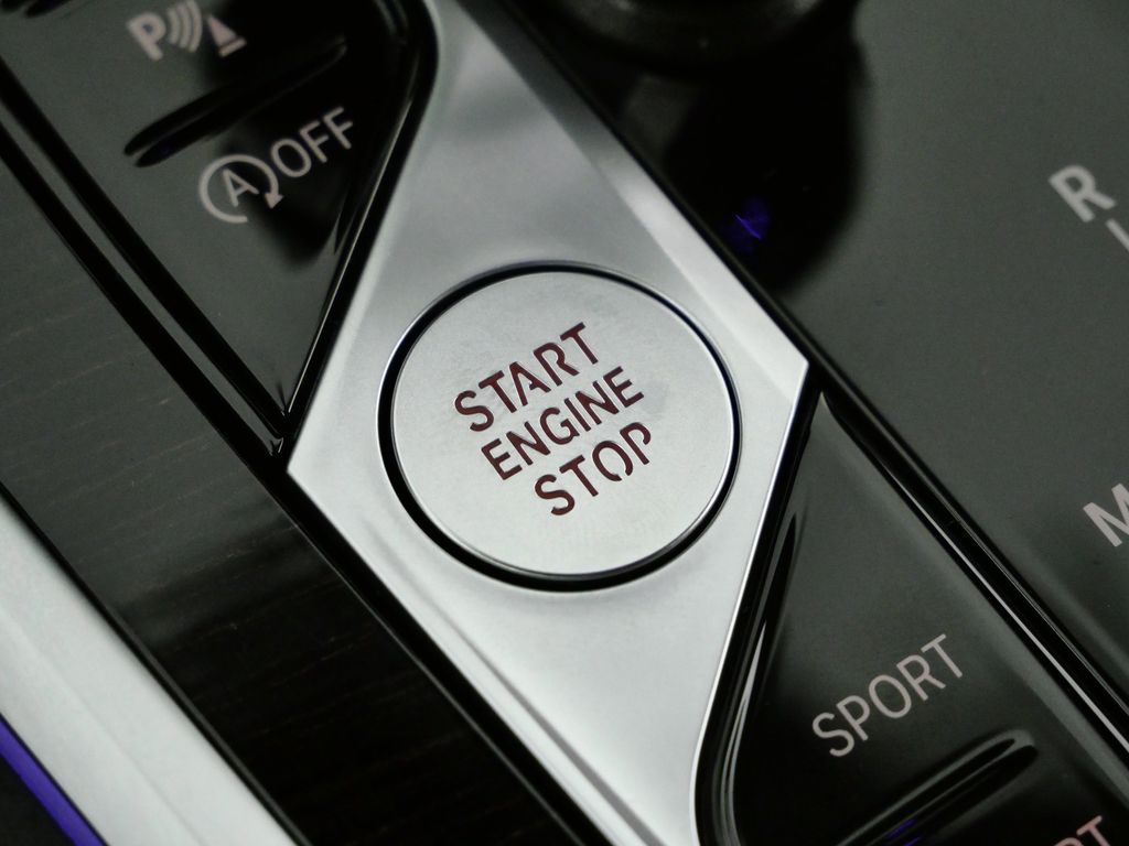 Thumbnail: 2024 BMW 8 Series - 48