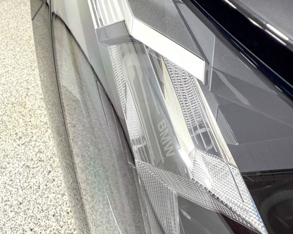 Thumbnail: 2025 BMW X2 - 8