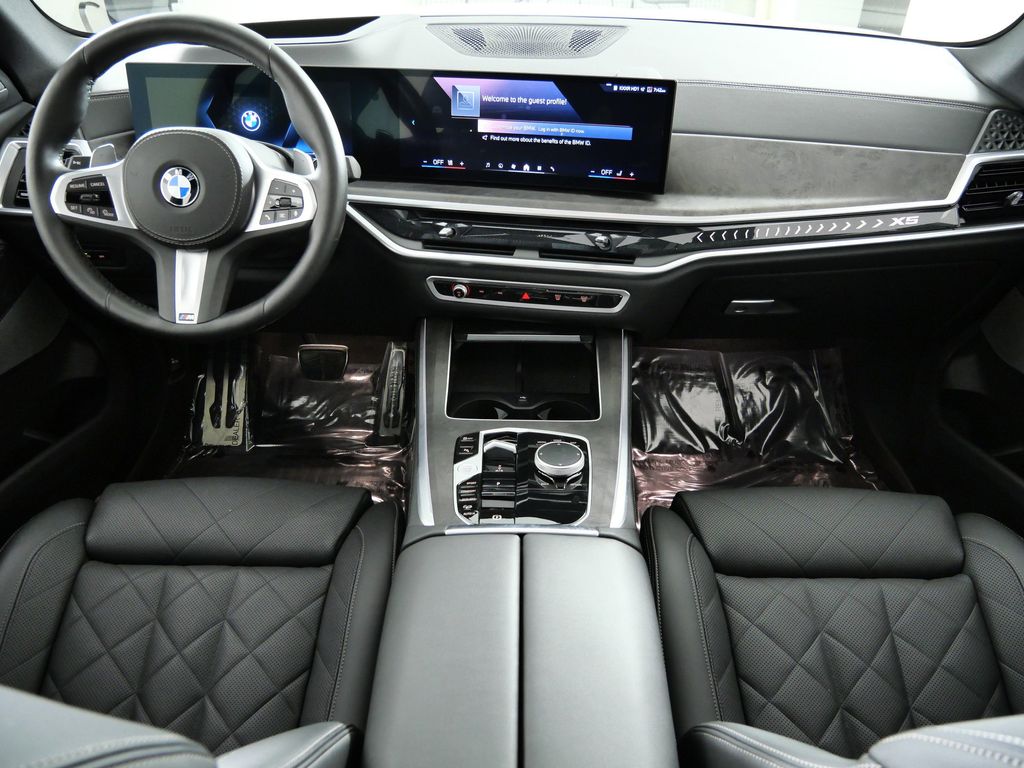Thumbnail: 2024 BMW X5 - 6