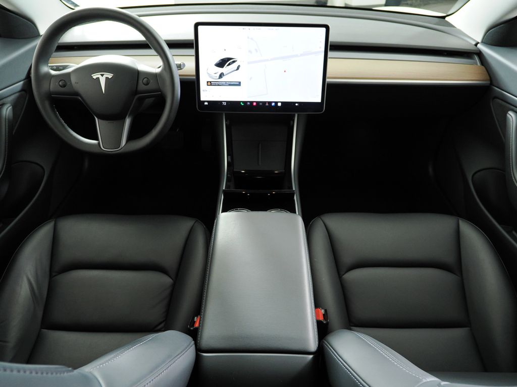 Thumbnail: 2020 Tesla Model 3 - 7