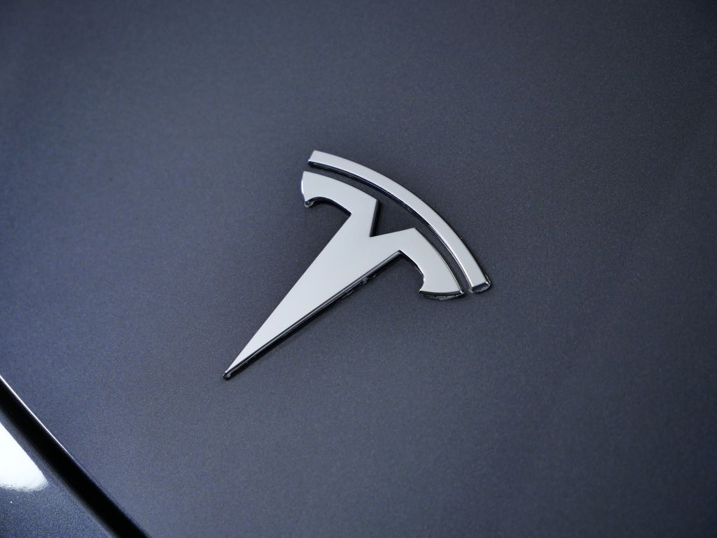 Thumbnail: 2022 Tesla Model Y - 5