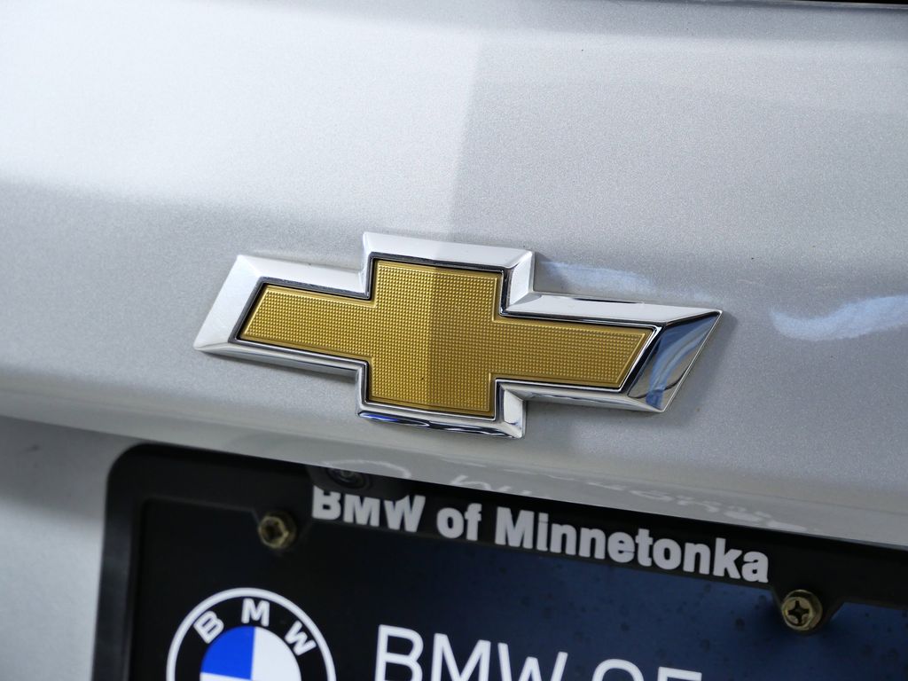 Thumbnail: 2021 Chevrolet Equinox - 12