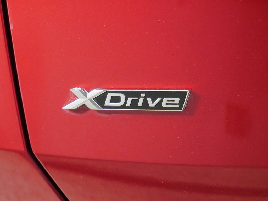 Thumbnail: 2026 BMW X3 - 13