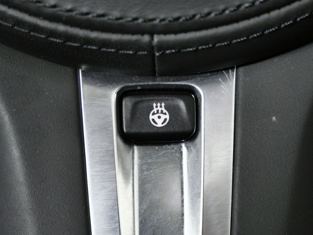 Thumbnail: 2023 BMW 3 Series - 45