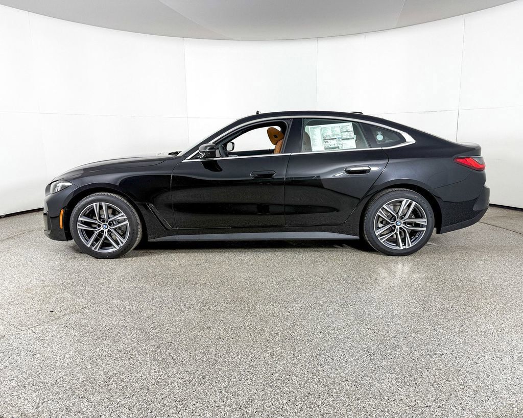 Thumbnail: 2025 BMW 4 Series - 12