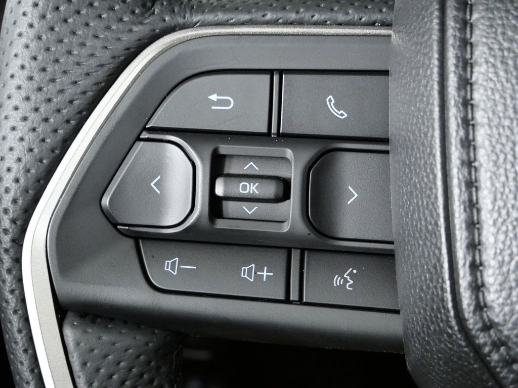 Thumbnail: 2025 Toyota Tacoma - 41