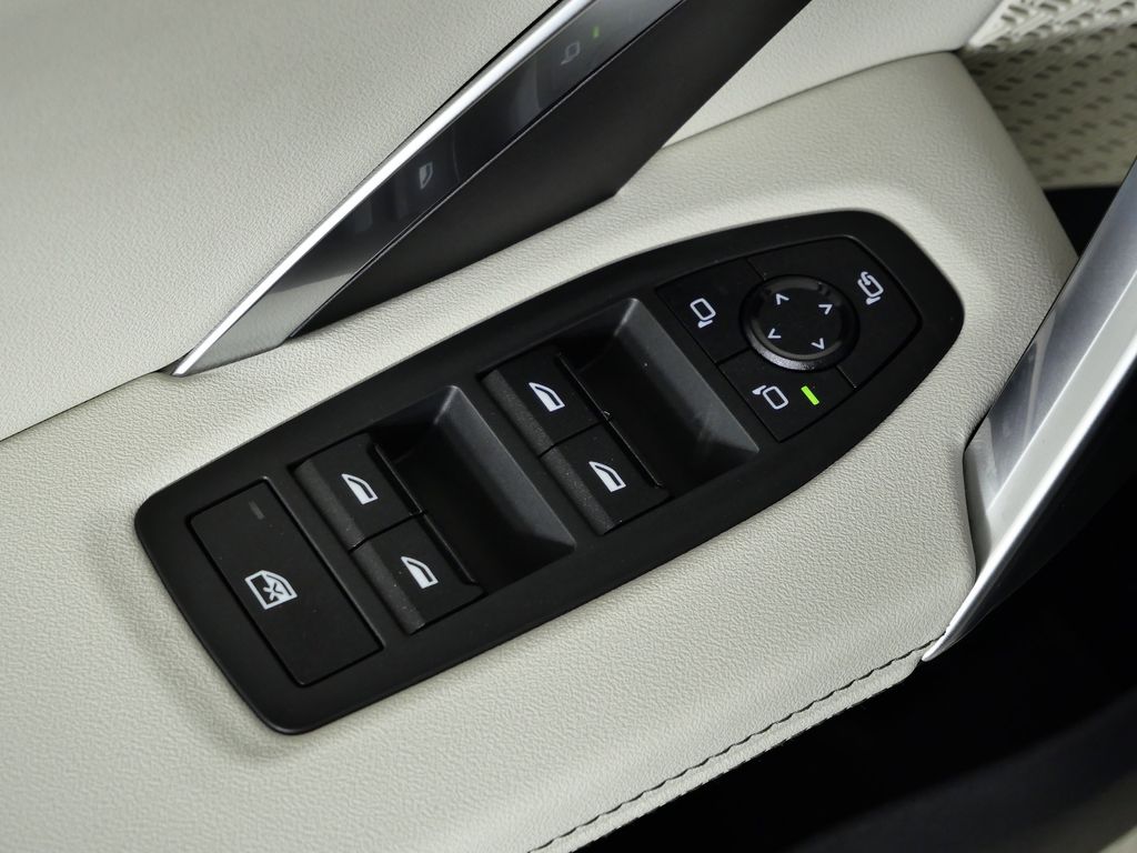 Thumbnail: 2026 BMW X2 - 35