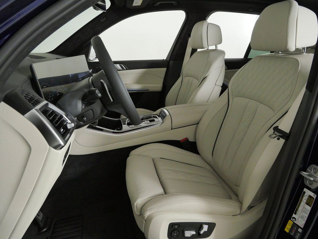 Thumbnail: 2026 BMW X5 - 36