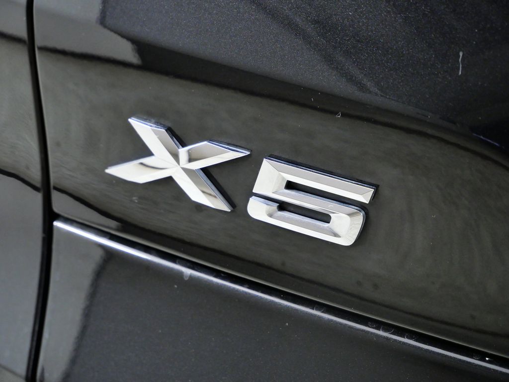 Thumbnail: 2023 BMW X5 - 14