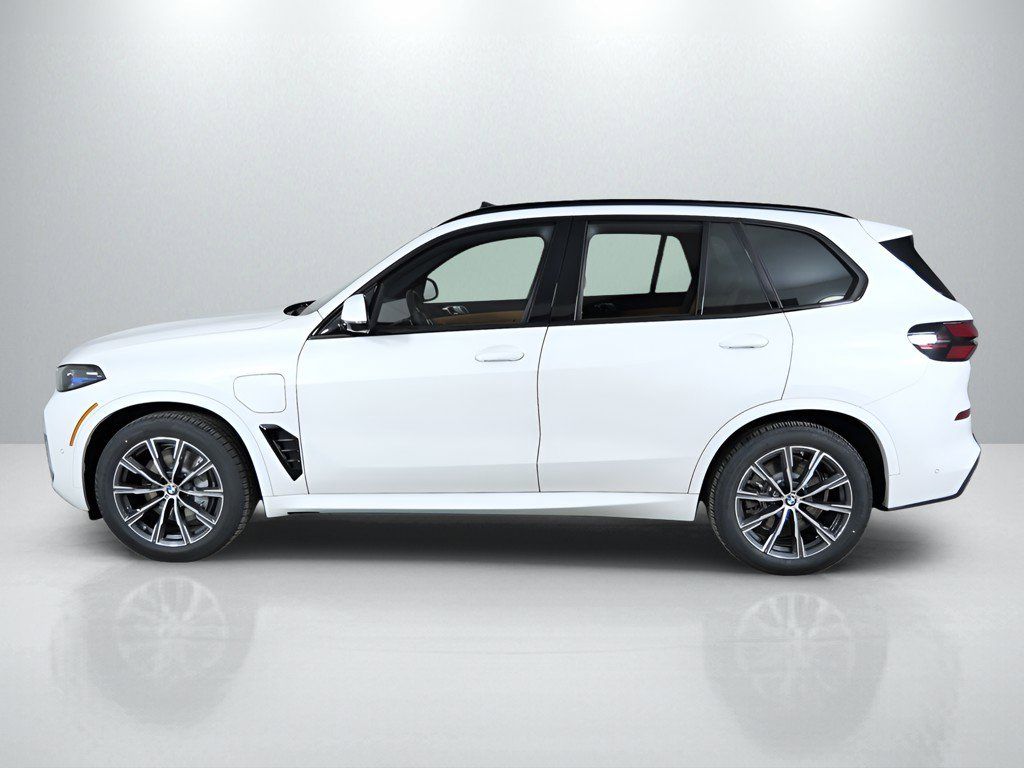 Thumbnail: 2026 BMW X5 - 16