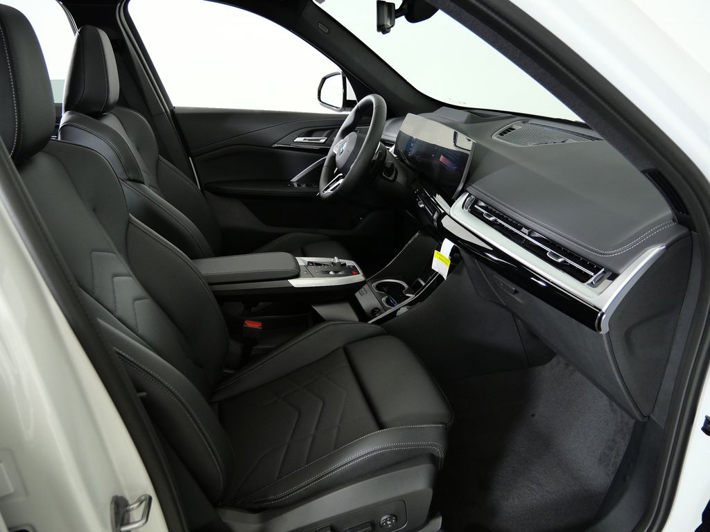 Thumbnail: 2026 BMW X1 - 20