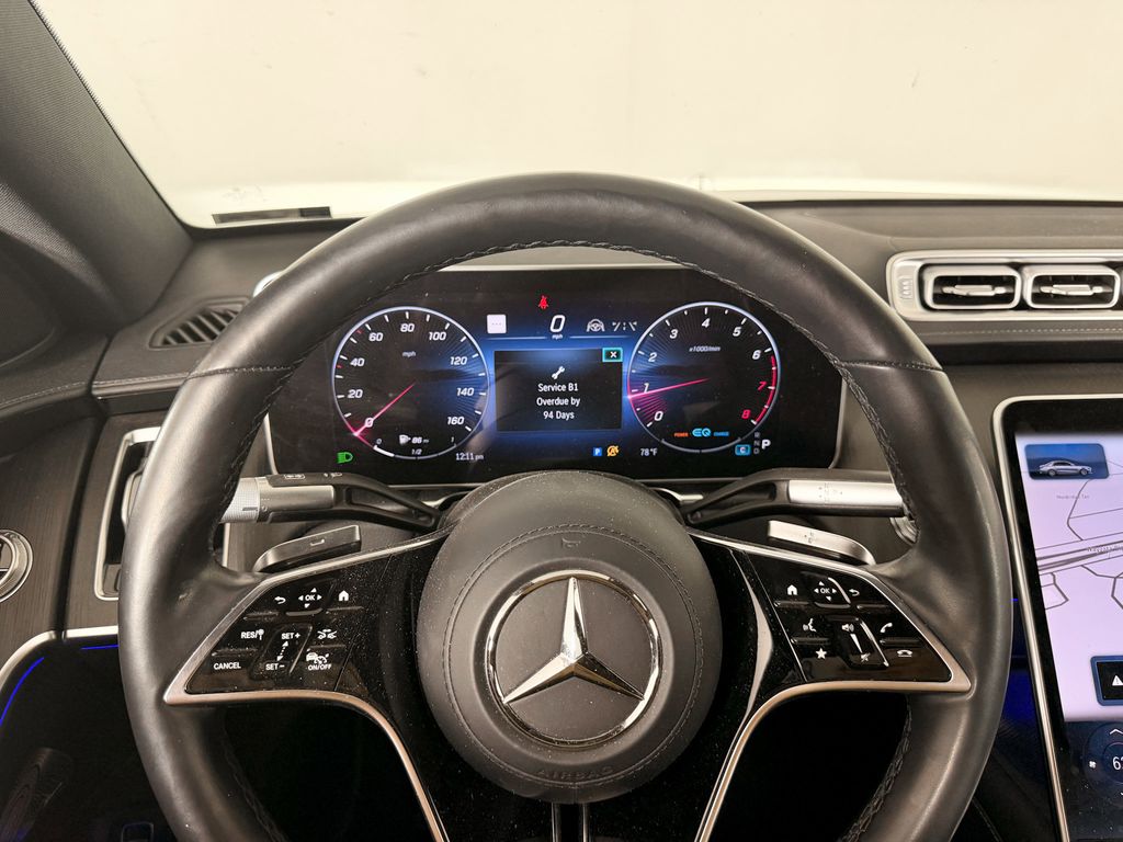 Thumbnail: 2022 Mercedes-Benz S-Class - 8